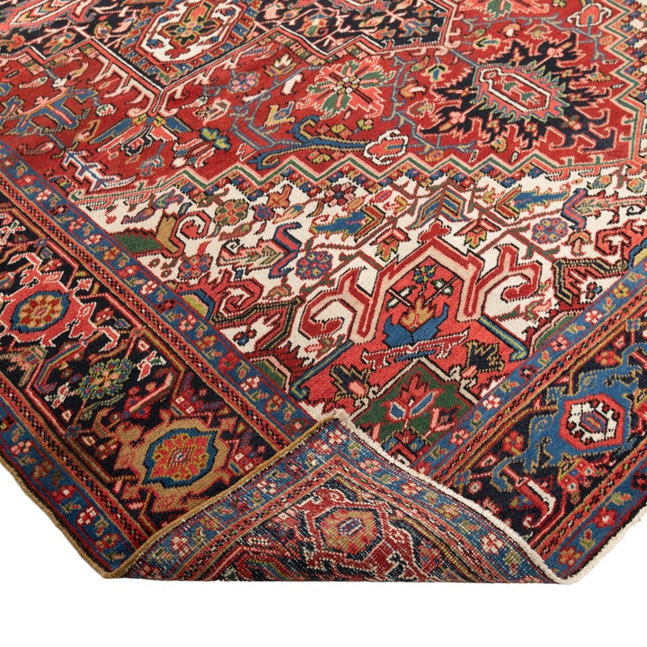 Red Vintage Traditional Heriz Rug - 8'2" x 11'1"