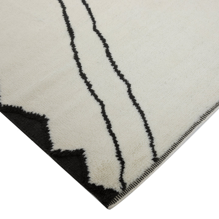 Cream Moroccan Wool Rug - 6' x 9'