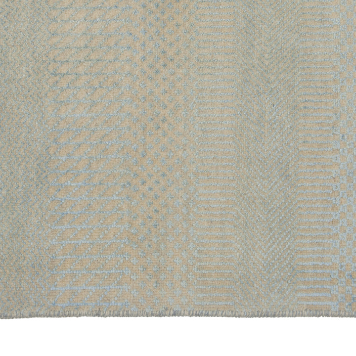 Traditional Indo Savannah Rug - 8' 10" x 12' 2"