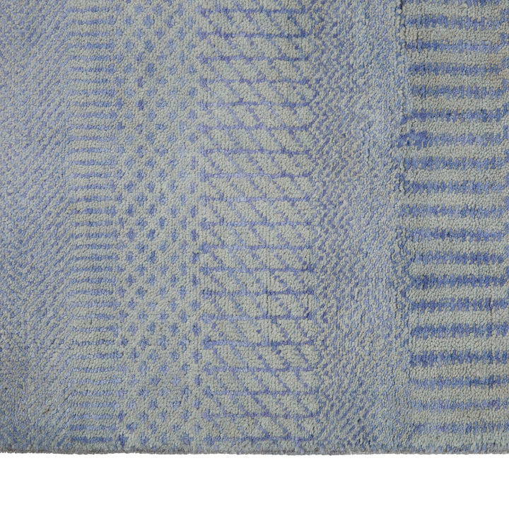 Traditional Indo Savannah Rug - 6' 4" x 9' 2"