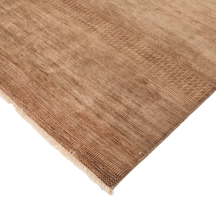 Traditional Indo Savannah Rug - 7' 10" x 10' 1"