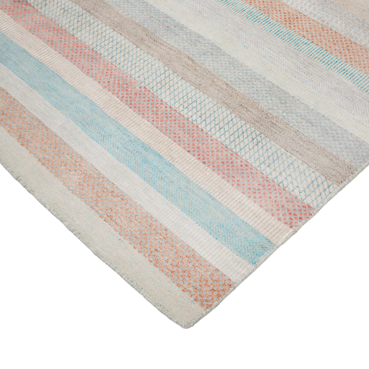 Traditional Indo Savannah Rug - 8' 1" x 9' 10"