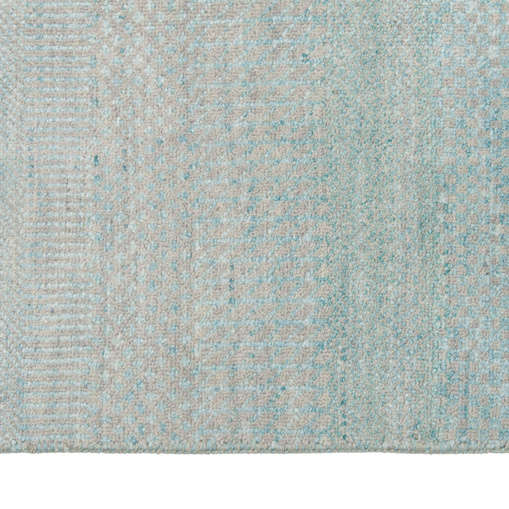 Traditional Indo Savannah Rug - 7' 10" x 10' 3"