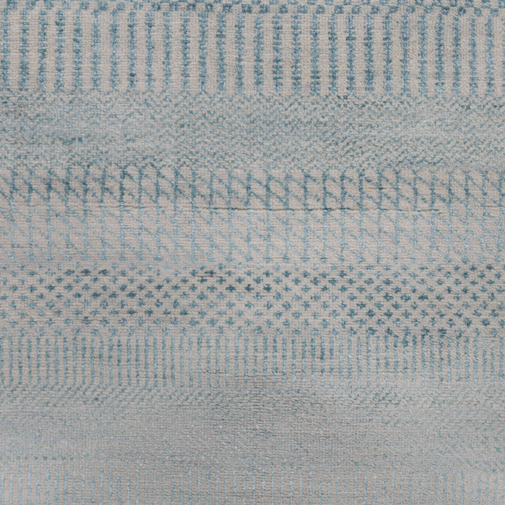 Traditional Indo Savannah Runner - 2' 7" x 20' 4"