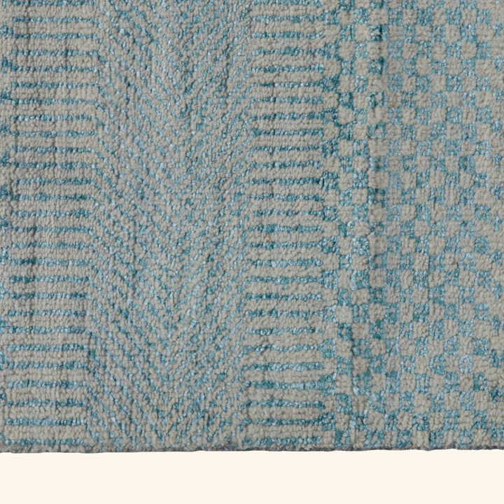 Traditional Indo Savannah Runner - 2' 7" x 20' 4"