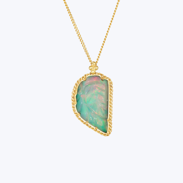 Small Ethiopian Opal 18k One of a Kind Necklace (1)