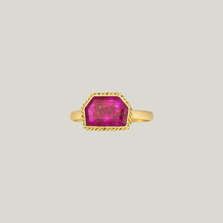 Mozambique Ruby 18k One of a Kind Ring