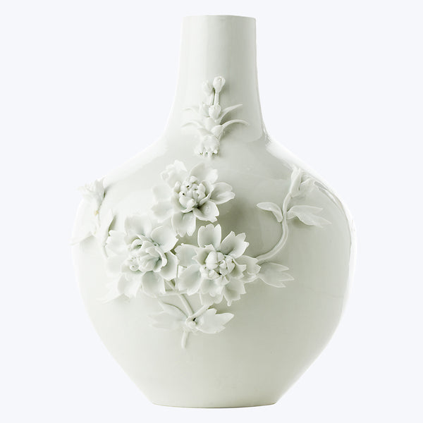 3D Rose Vase in White