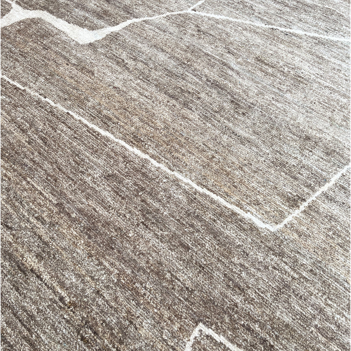 Brown Contemporary Wool Silk Blend Rug - 8' x 10'