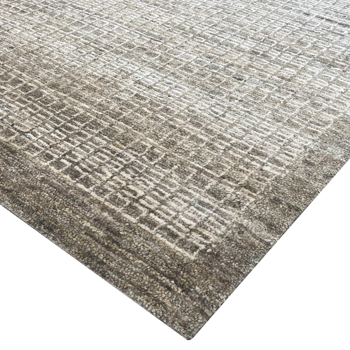 Ivory & Beige Transitional Wool Silk Blend Rug - 8' x 10'