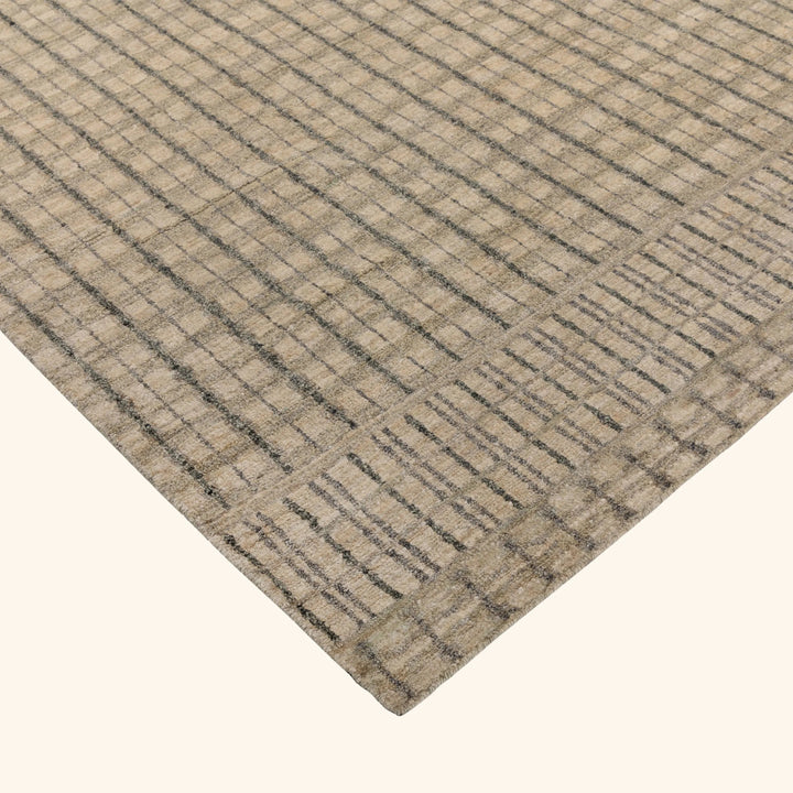 Grey and White Contemporary Silk Rug - 8' x 10'