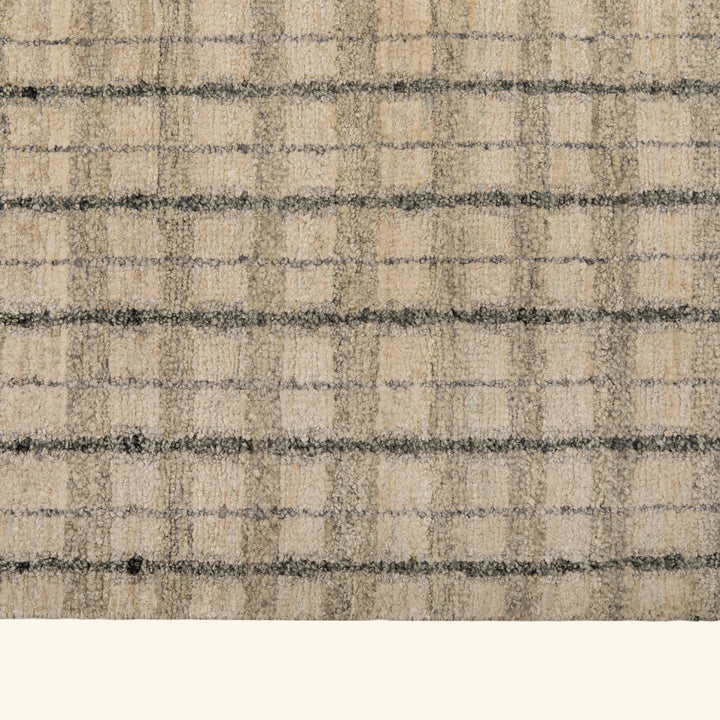 Grey and White Contemporary Silk Rug - 8' x 10'