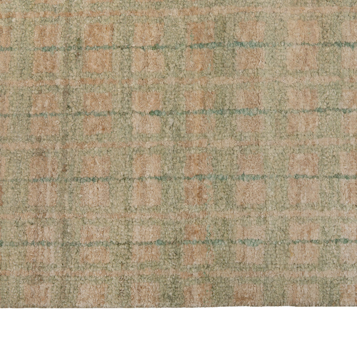 Sage Contemporary Silk Rug - 8' x 10'