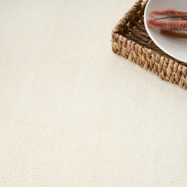 Solid Shag Cashmere Rug Ivory / 10' x 14'
