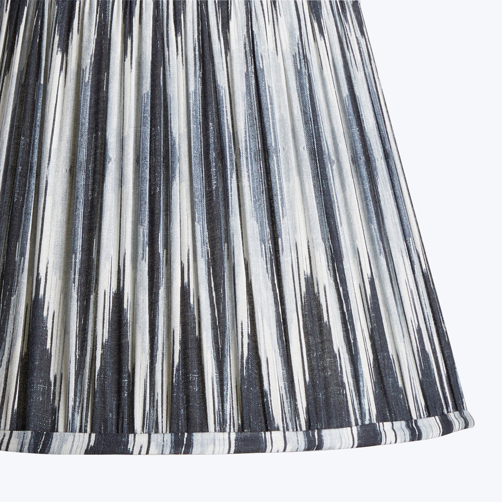 20" Straight Empire Cotton Shade Black And White Ikat