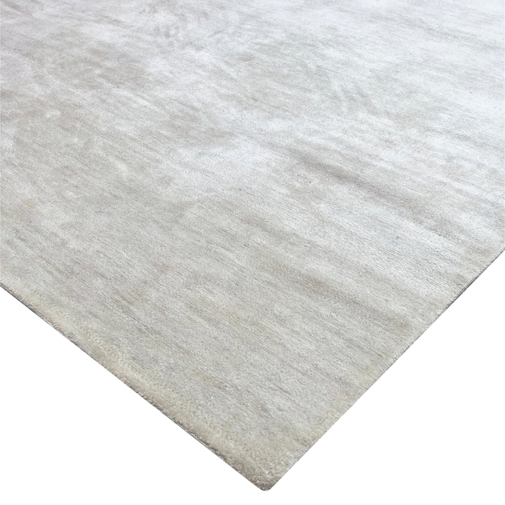Ivory Solid Wool Silk Blend Rug - 6' x 9'
