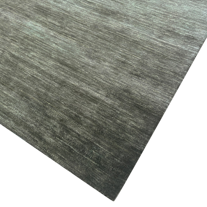 Green Solid Wool Silk Blend Rug - 6' x 9'