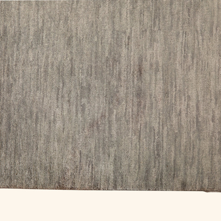 Silver Solid Wool Silk Blend Rug - 6' x 9'