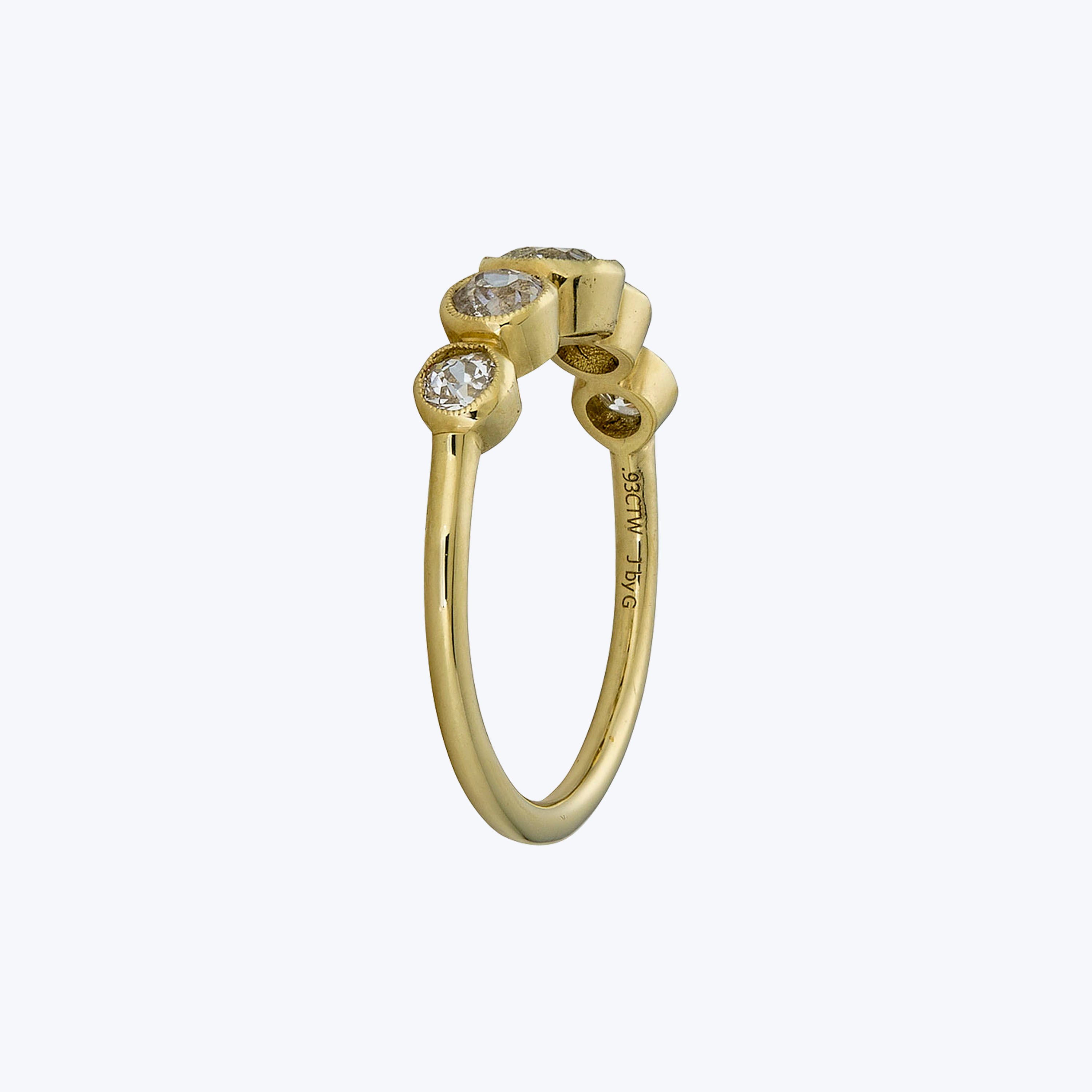 Contemporary 18K Yellow Gold Diamond 5-Stone Band