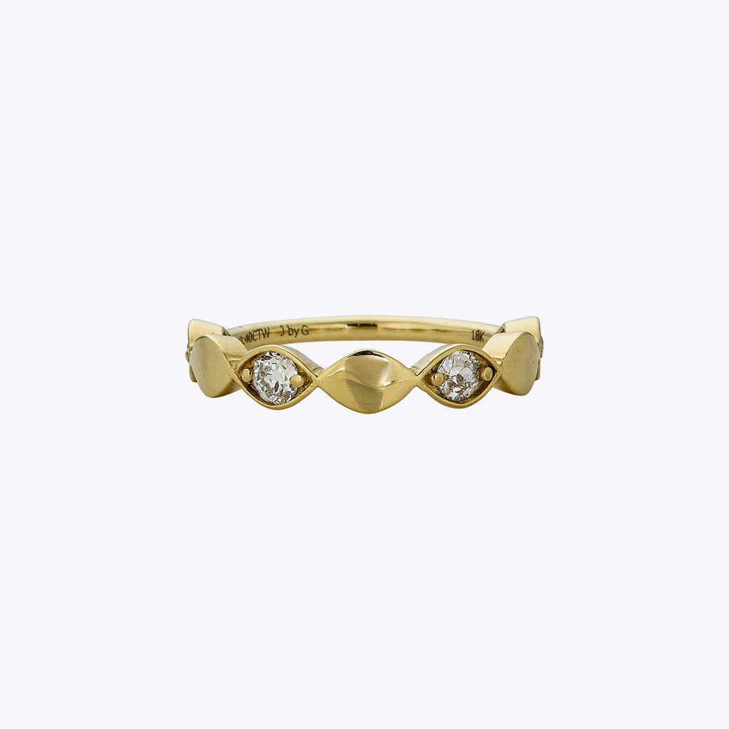 Contemporary 18K Yellow Gold Diamond Navette Ring