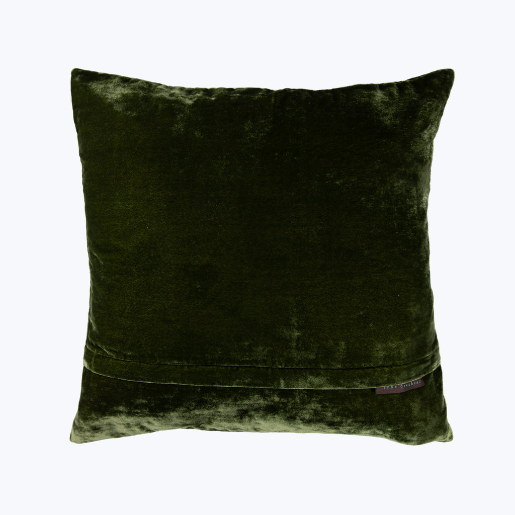 Dorina Pillow