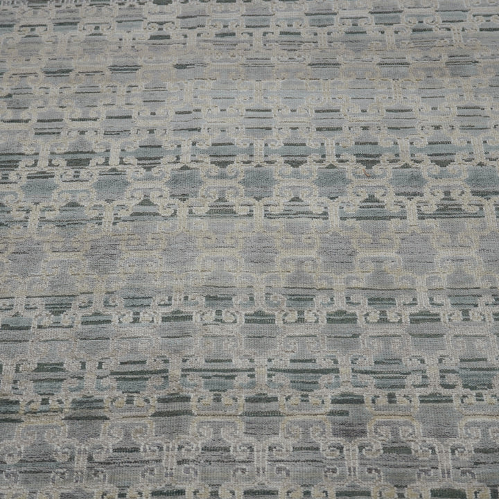 Grey Traditional Silk Rug - 9' x 12'