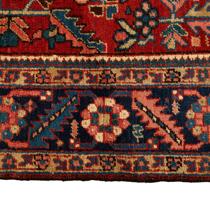 Red Antique Persian Heriz Wool Rug - 6'5" x 9'