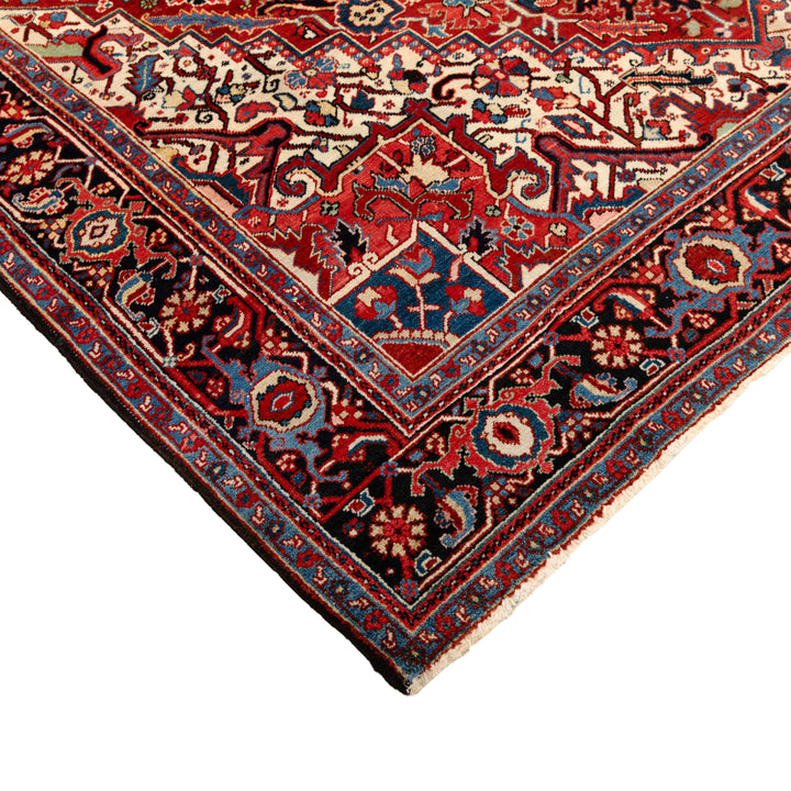 Red Antique Persian Heriz Wool Rug - 8'6" x 11'2"