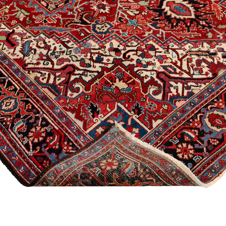 Red Antique Persian Heriz Wool Rug - 8'6" x 11'2"