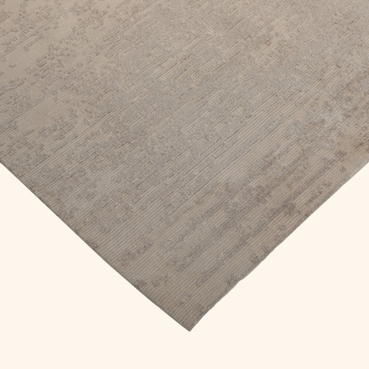 Grey & White Contemporary Tibetan Silk Wool Blend Rug
