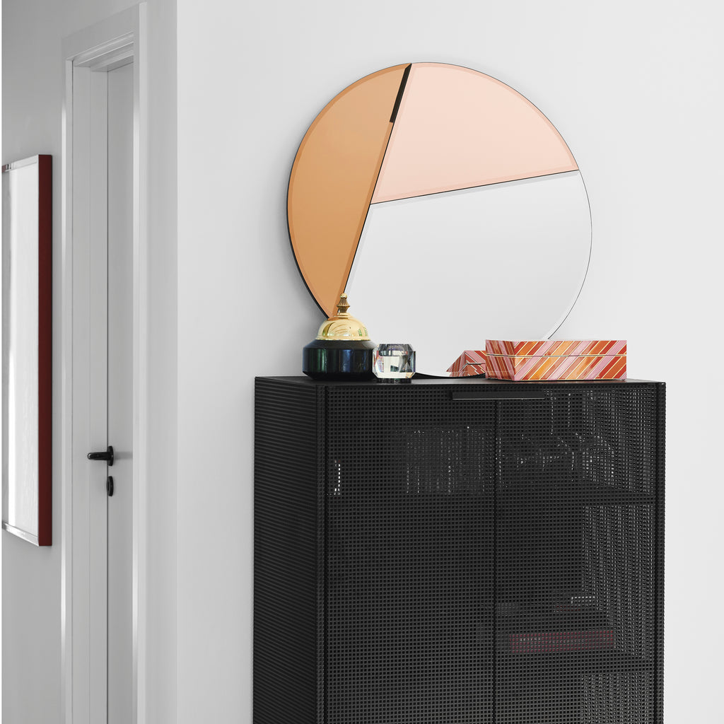 Nouveau Mirror