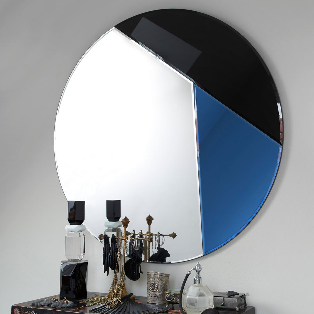 Nouveau Mirror