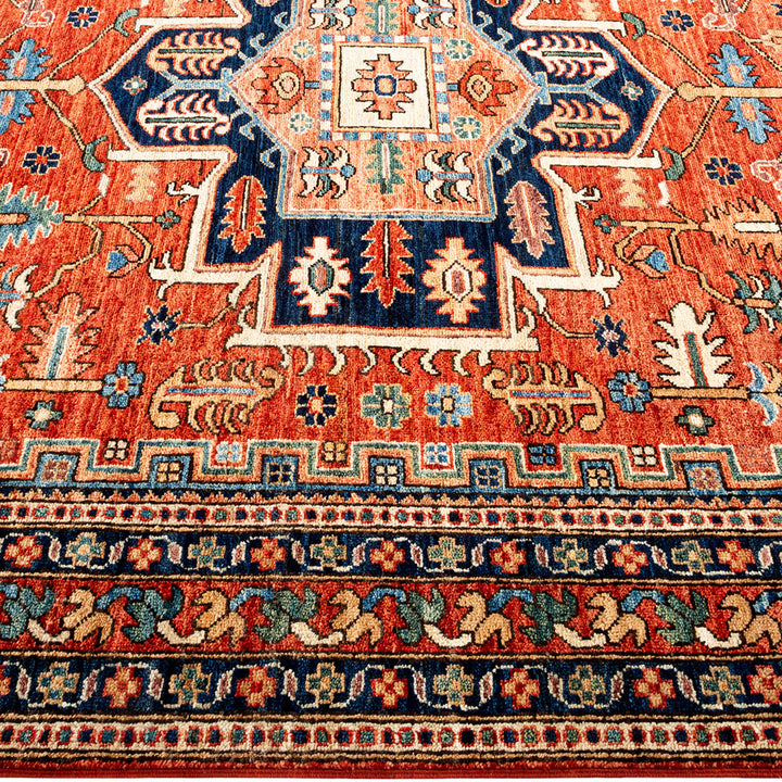 Traditional Serapi Wool Rug - 6' 3" x 8' 9"