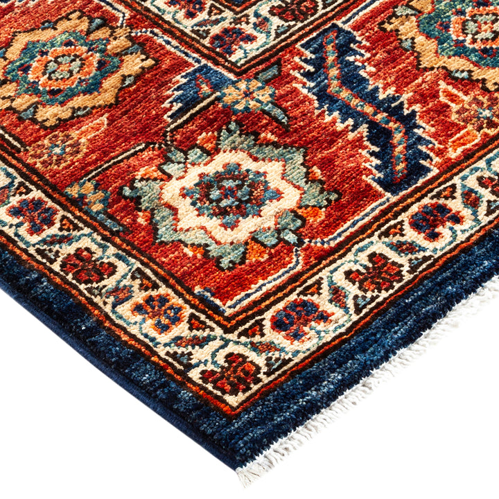 Traditional Serapi Wool Rug - 6' 0" x 9' 1"