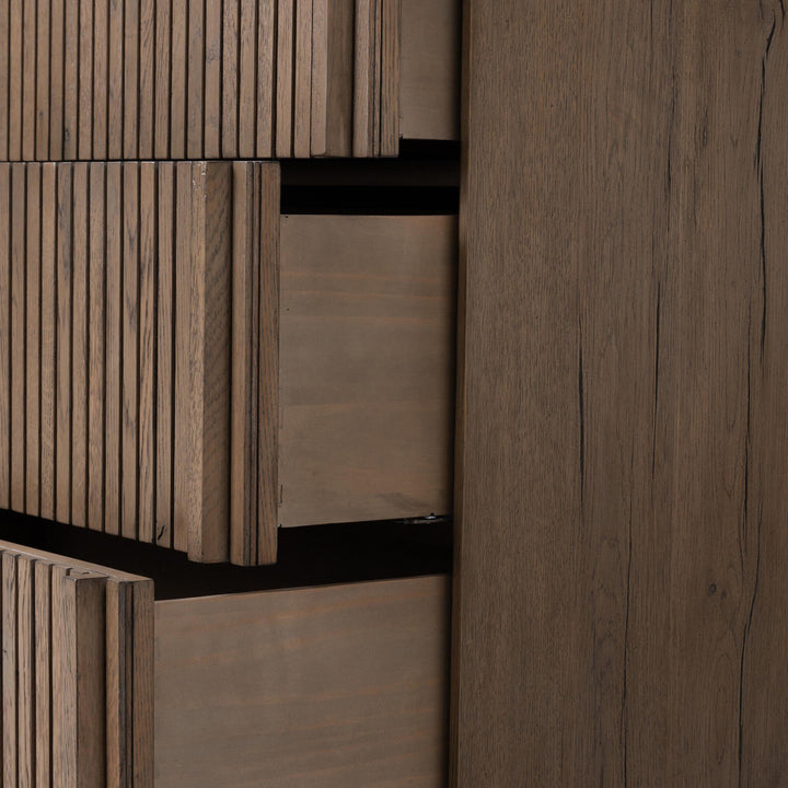 Houston Leo 6-Drawer Dresser