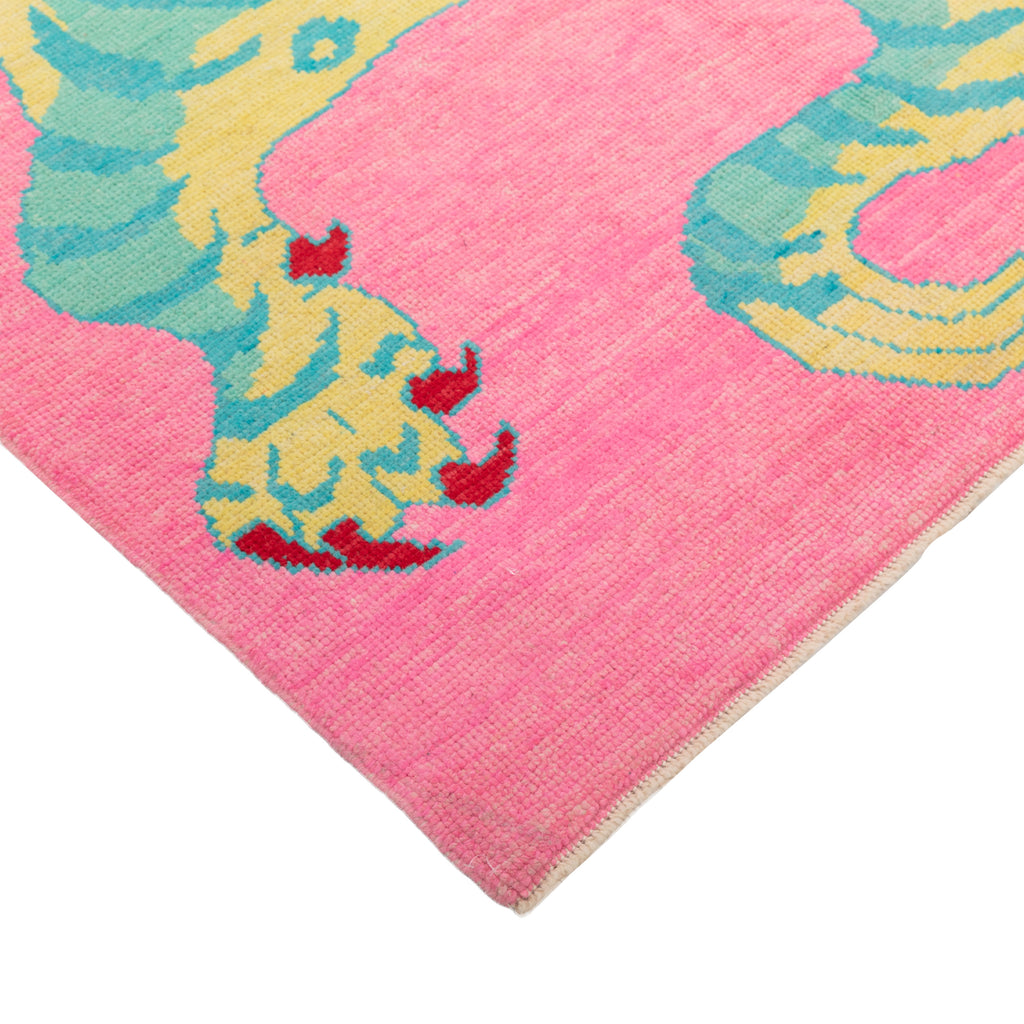 Pink Contemporary Tiger Wool Rug - 5'5" x 8'10"