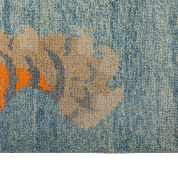 Blue Contemporary Tiger Wool Rug - 6'11" x 10'5"