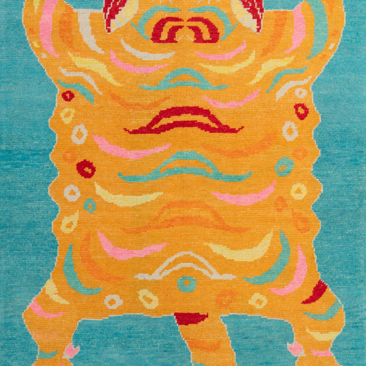 Blue Contemporary Tiger Wool Rug - 4'8" x 7'1"