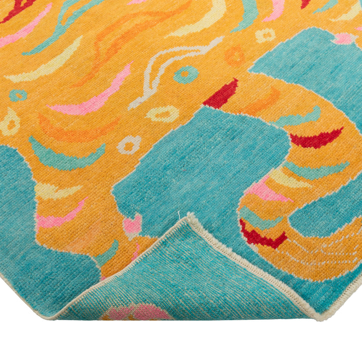 Blue Contemporary Tiger Wool Rug - 4'8" x 7'1"