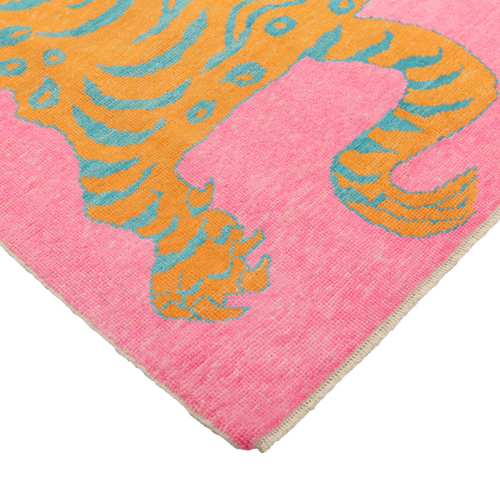 Pink Contemporary Tiger Wool Rug - 5'2" x 7'5"
