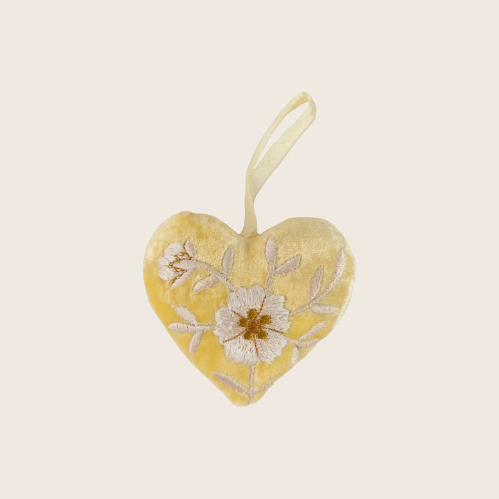 Silk Velvet Small Heart