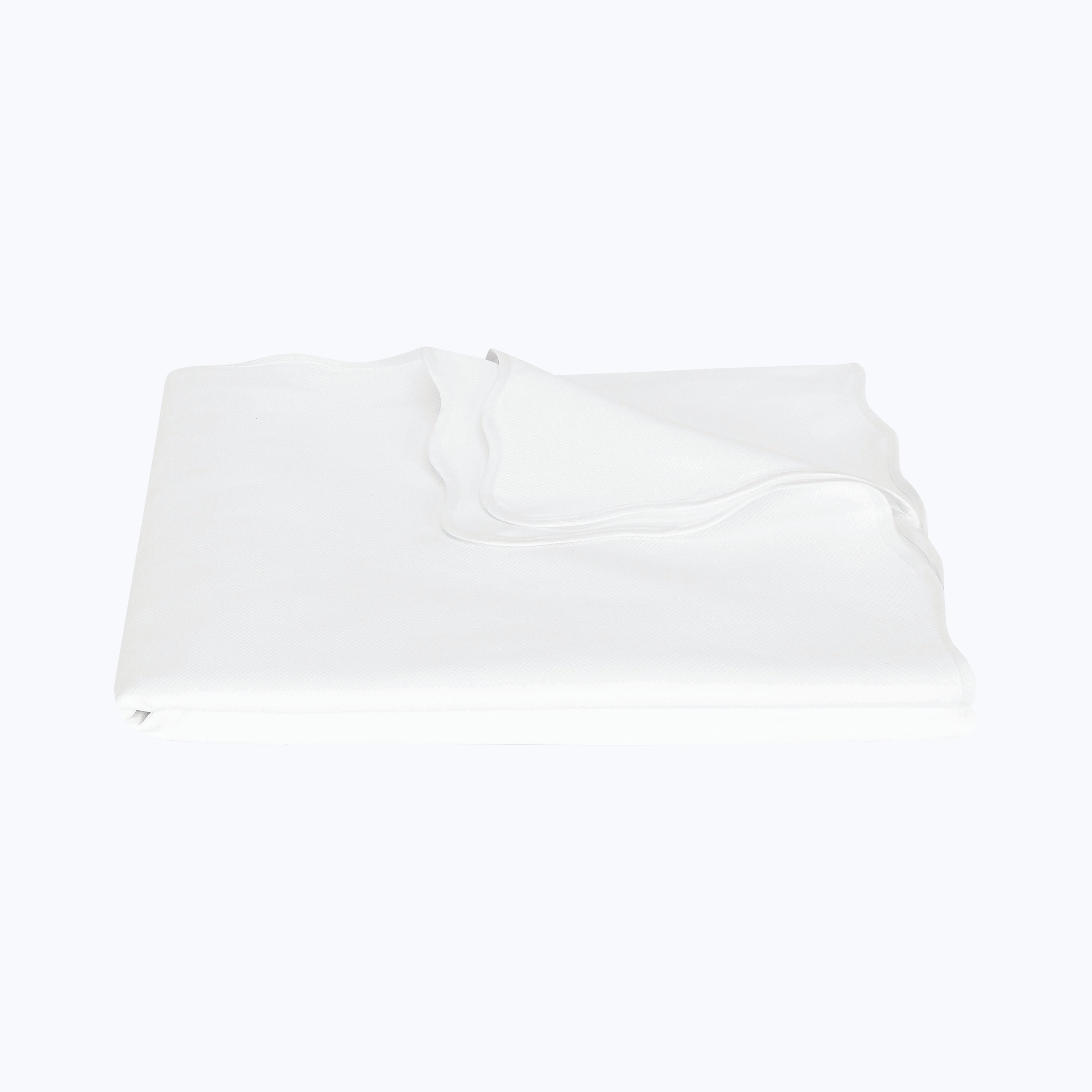 Camilla Cotton Pique Coverlet White / Full/Queen