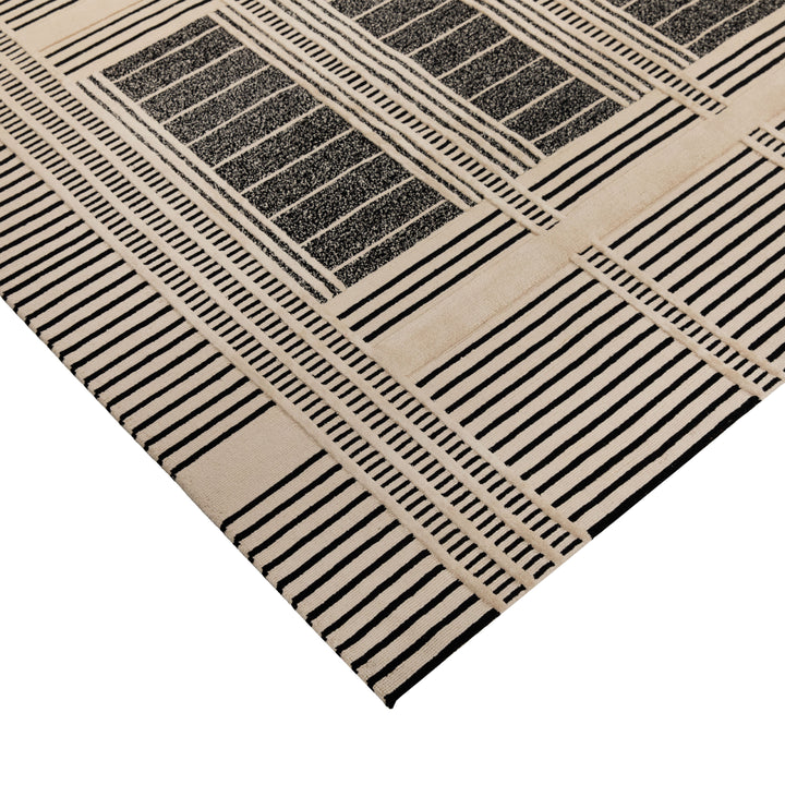 Black & White Contemporary Silk Rug - 8' x 10'