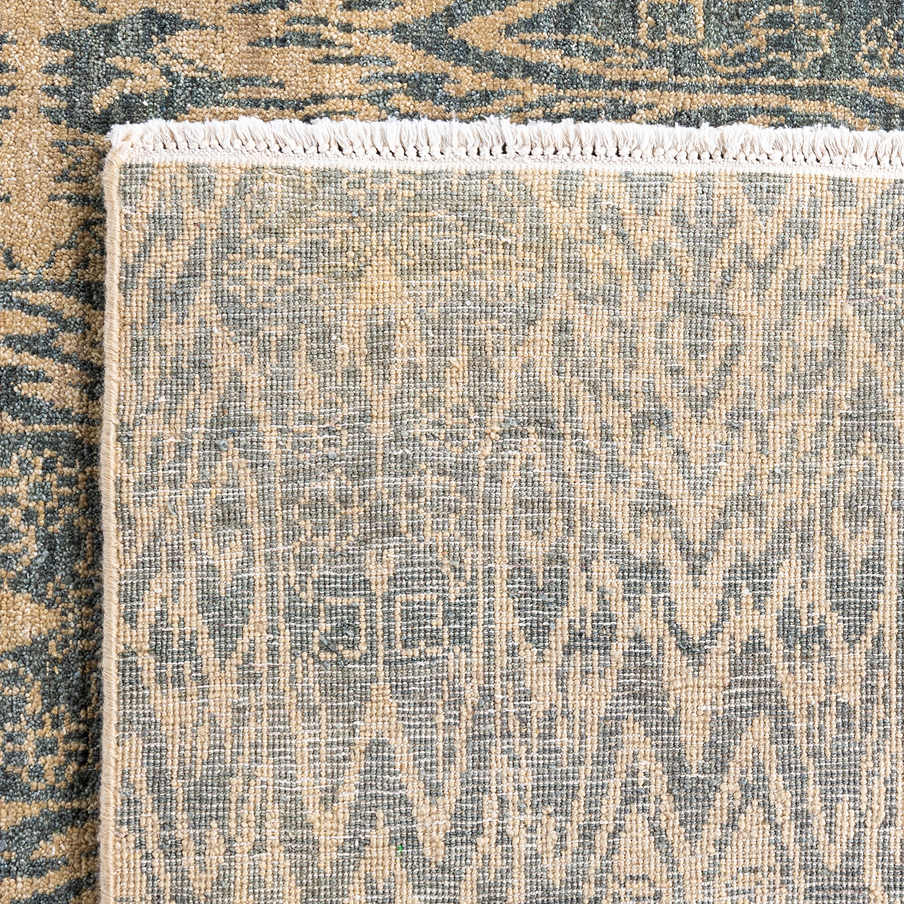 Beige Traditional Ikat Wool Rug - 7'10" x 10'1"