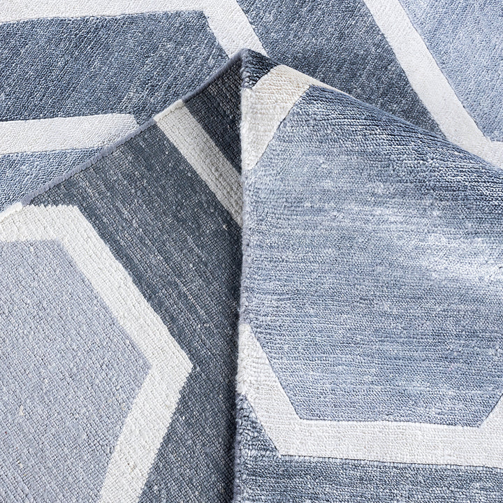 Grey Contemporary Silk Rug - 8'2" x 10'