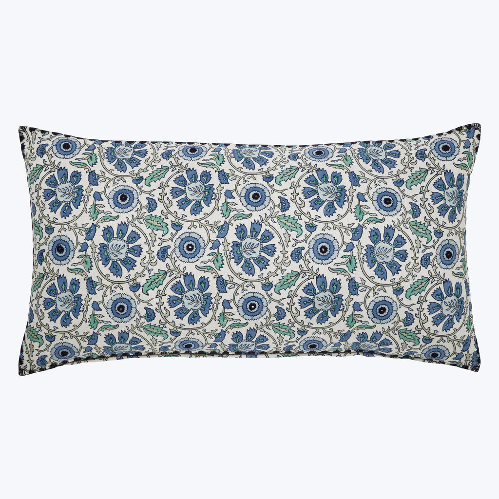 Yavi Lumbar Pillow