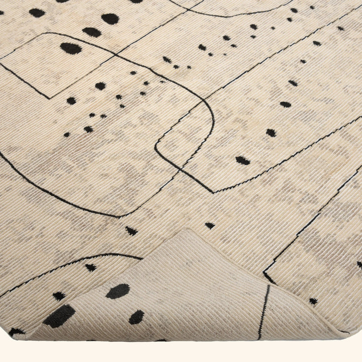 Contemporary Tibetan Wool Silk Blend Rug - 6' x 9'