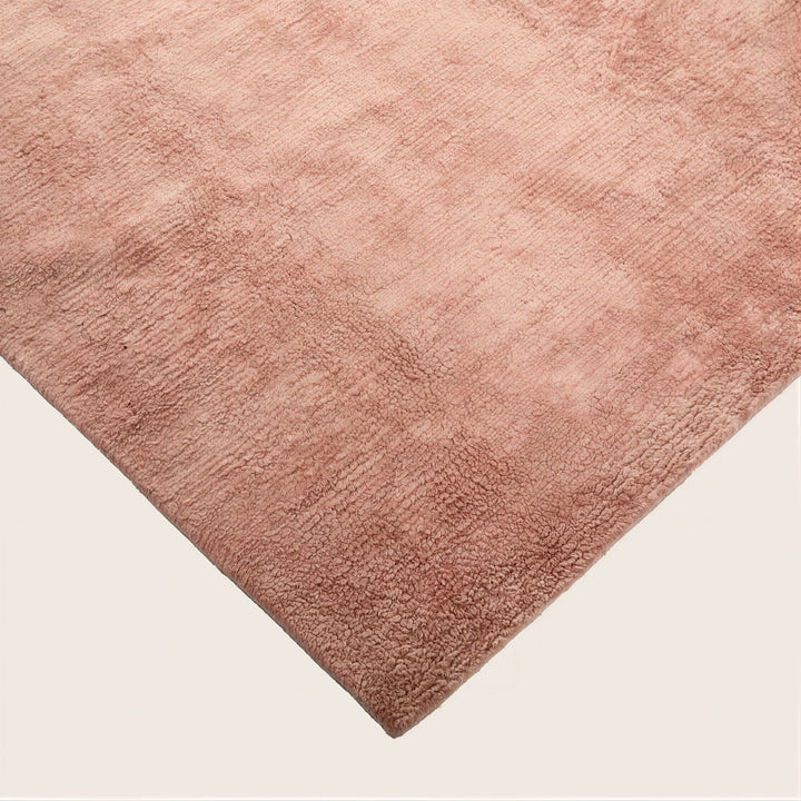 Lulu Solid Tibtean Silk Rug Pink / 9x12