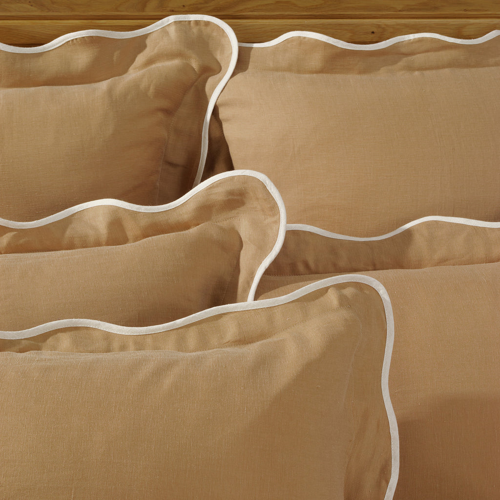 Cupro Linen Scallop Sham Almond / Standard