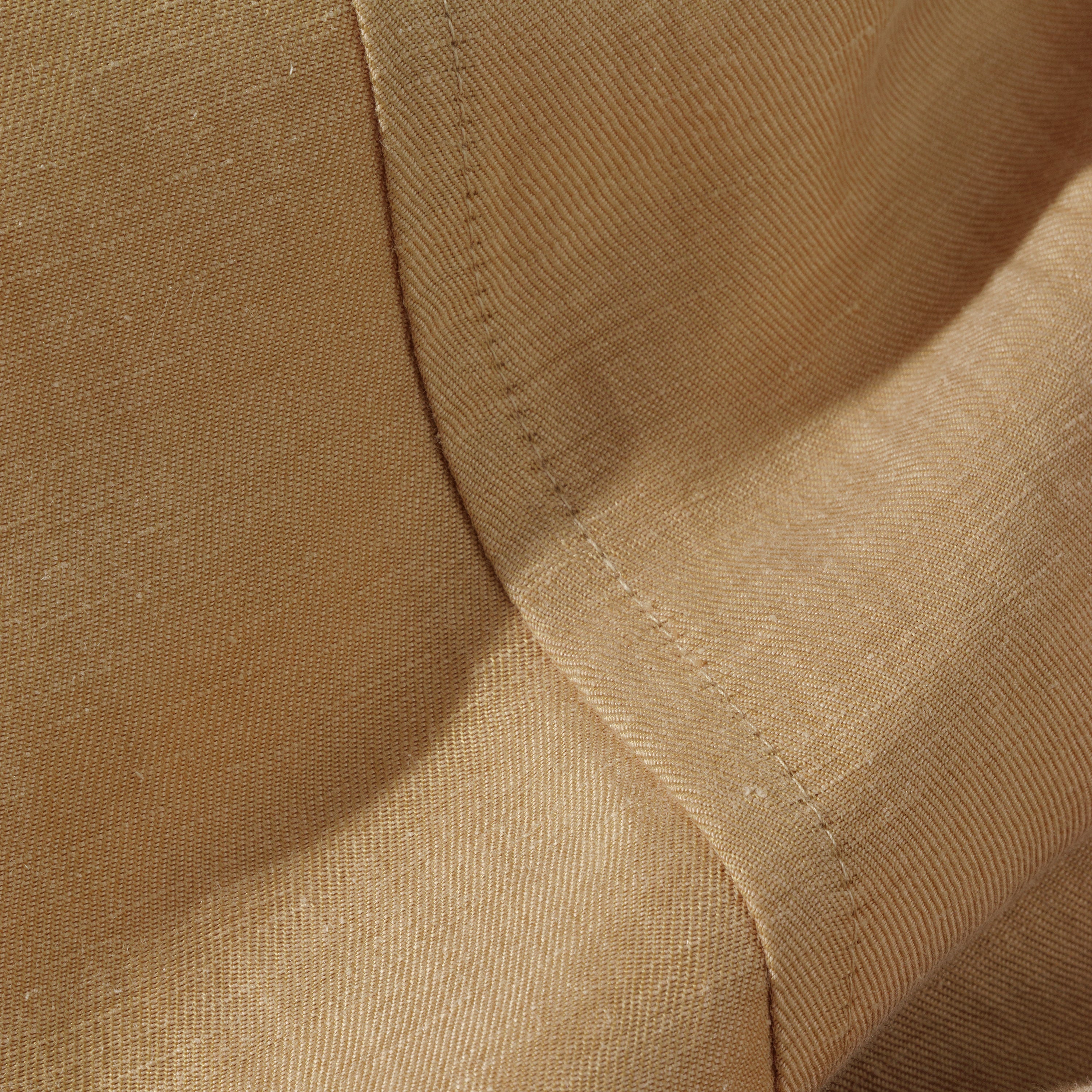 Cupro Linen Scallop Sham Almond / Standard